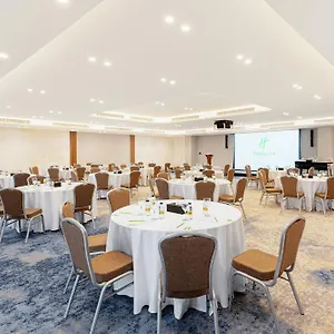 فندق هوليداي إن بزنس ديستريكت، أحد من مجموعة إنتركونتيننتال